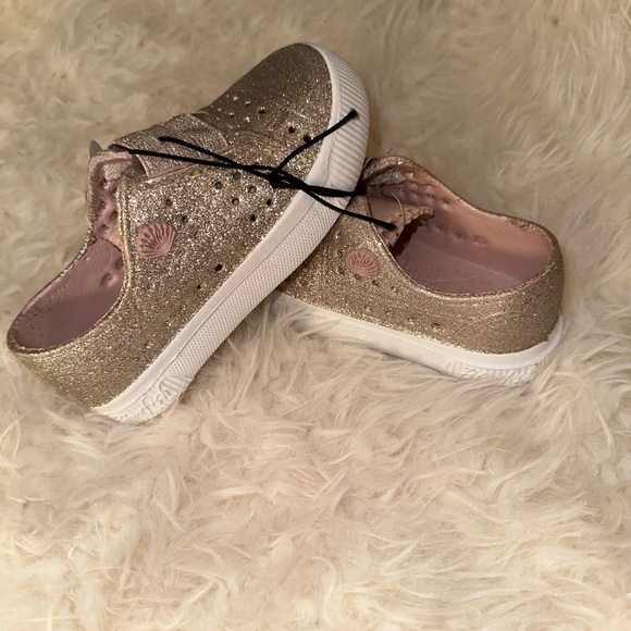 Blowfish Malibu Rioo-T Rose Gold Metallic Slip On Shoe Size 7T NWT! - Picture 2 of 6